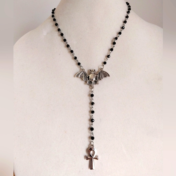 Handmade Jewelry - Handmade goth vampire rosary style black & silver necklace